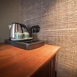 L'authentik Petit Hotel, Le Refuge De Mamie Yo 酒店 *
