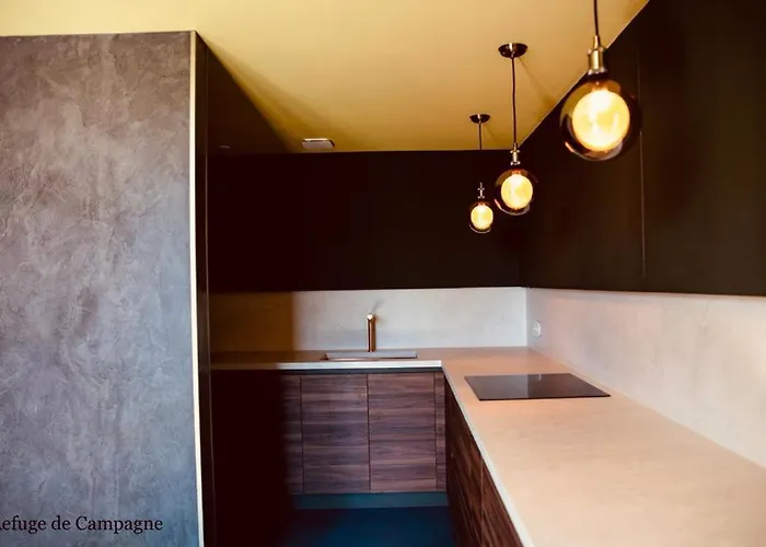 L'authentik Petit Hotel, Le Refuge De Mamie Yo מלון *