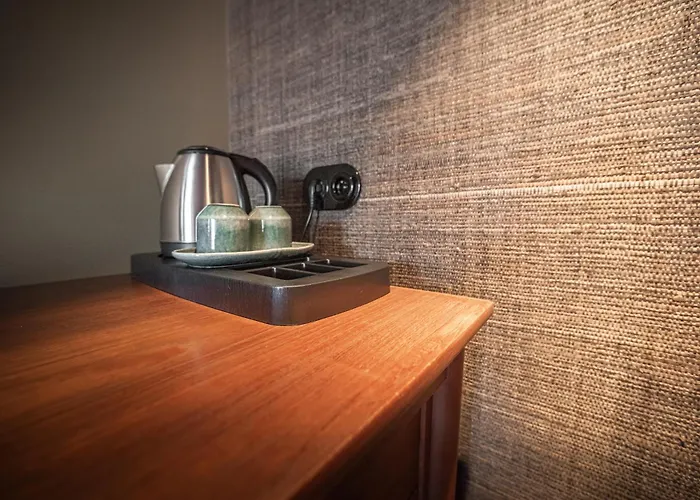 L'authentik Petit Hotel, Le Refuge De Mamie Yo מלון *