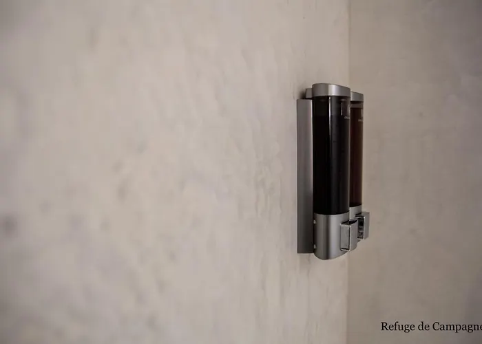 L'authentik Petit Hotel, Le Refuge De Mamie Yo *